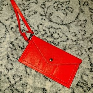 Like New Dooney & Bourke envelope wristlet